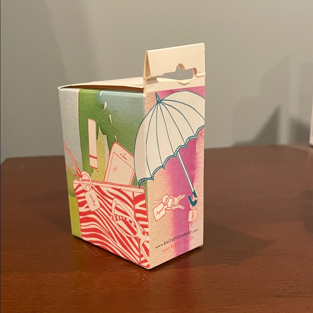 Banget Mini Magnet Keychain - Mint Green - Picture 2 of 3